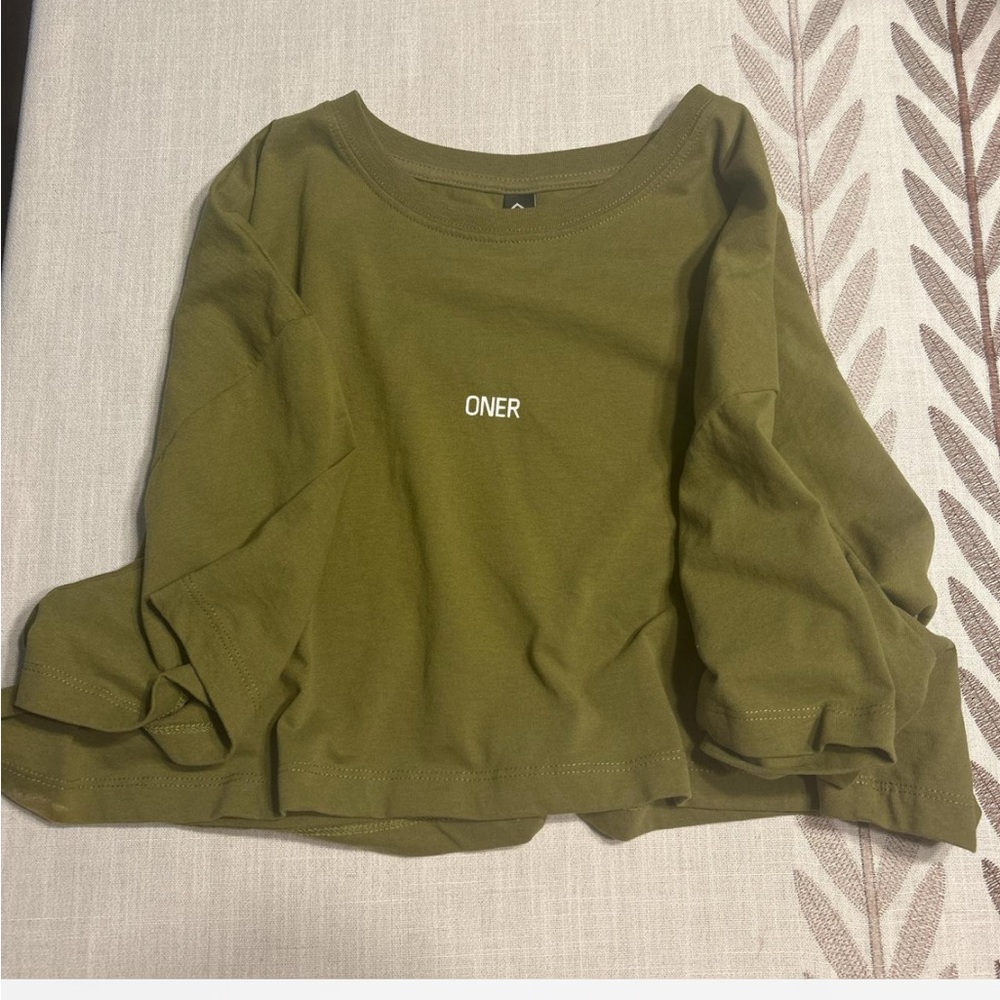 Oner Active Green Crop Top - Picture 3 of 10